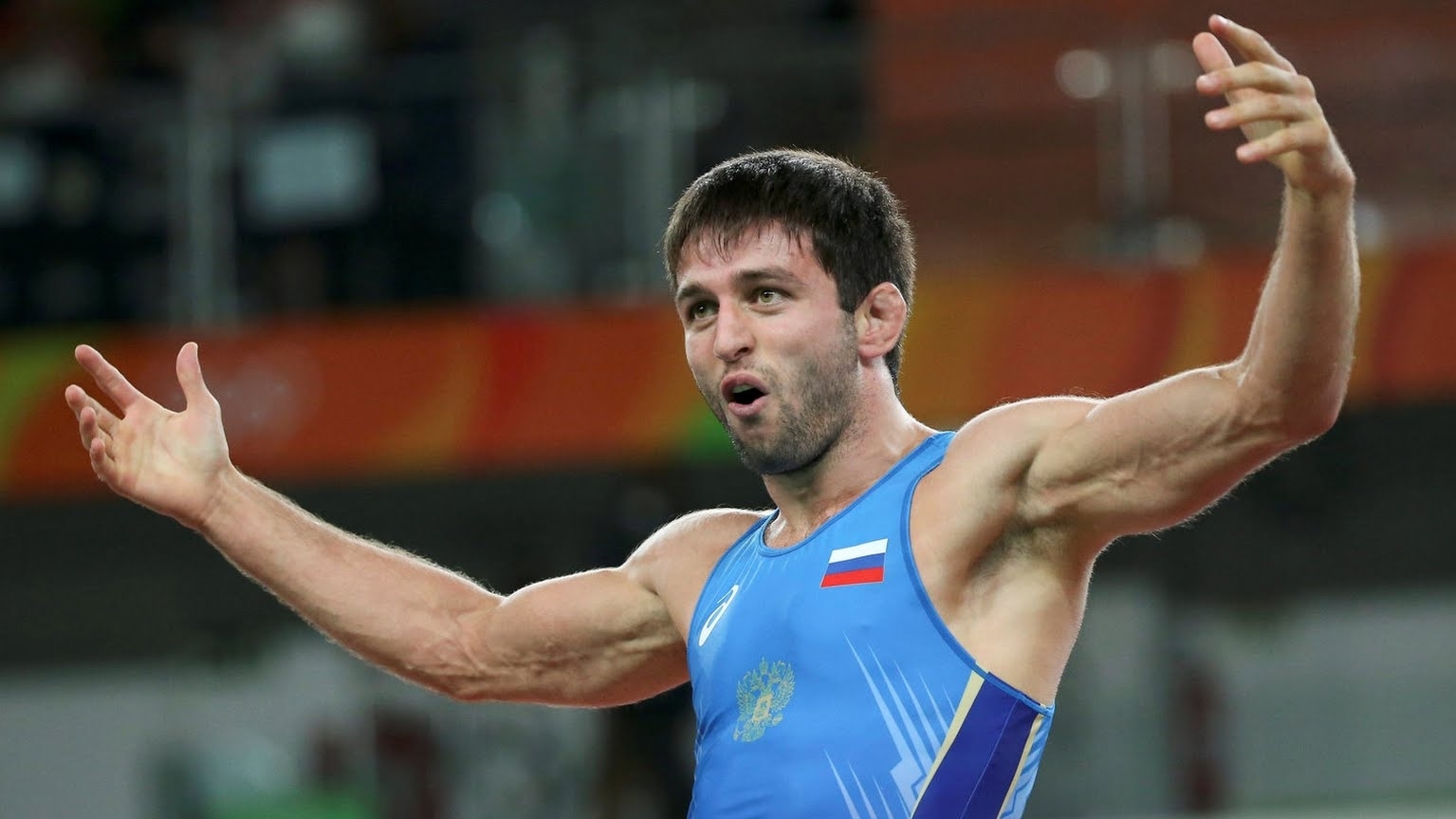 Чемпион ОИ-2016 Сослан Рамонов стартует на ЧМ по борьбе среди военнослужащих