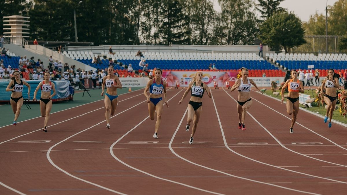 Легкоатлеты ЦСКА завоевали 10 наград в первый день юбилейного чемпионата России в Чебоксарах