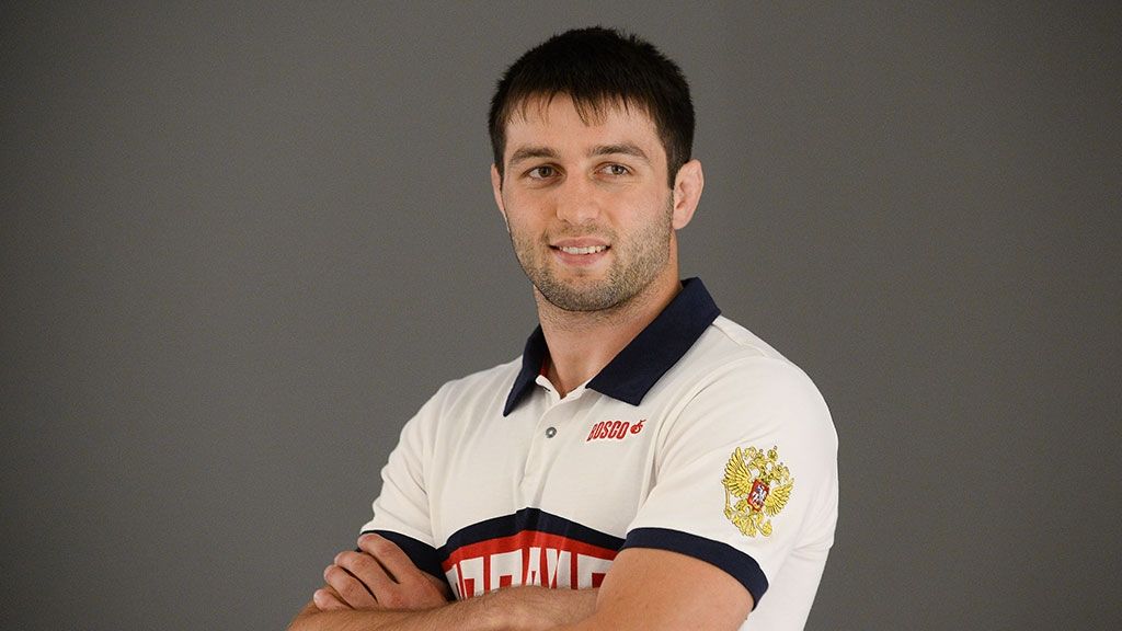 Армейский борец Сослан Рамонов завоевал «серебро» на международном турнире в Грузии