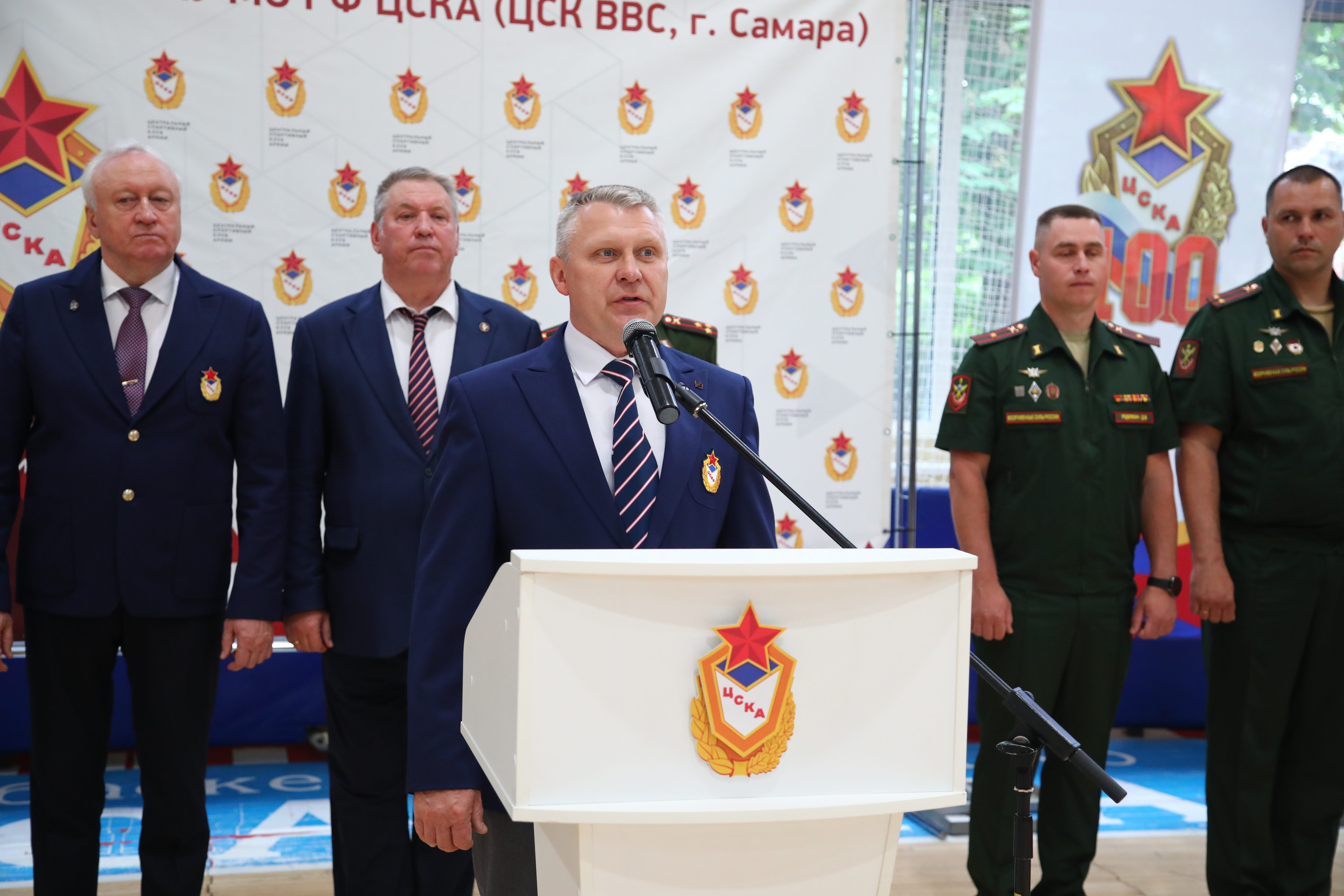 В Самаре дан старт чемпионату Вооруженных Сил РФ по летнему офицерскому троеборью