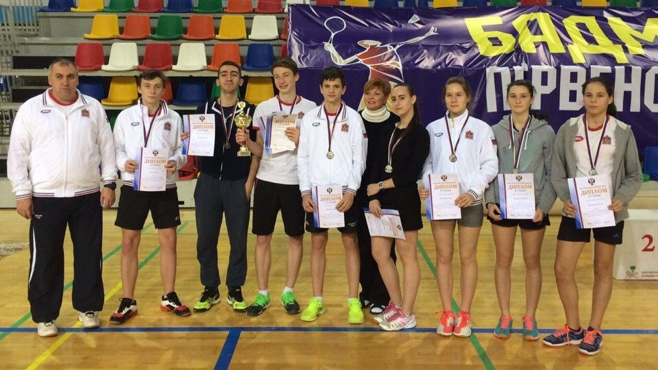 Армейцы Елена Бессонова и Генрих Назарян выиграли «серебро» на первенстве России по бадминтону