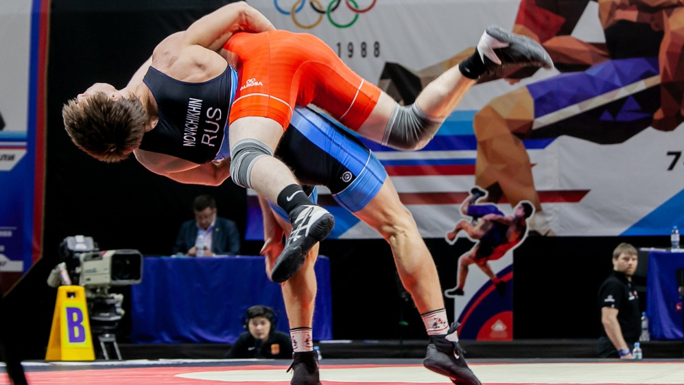 Армейские спортсмены успешно выступили на Чемпионате России по греко-римской борьбе