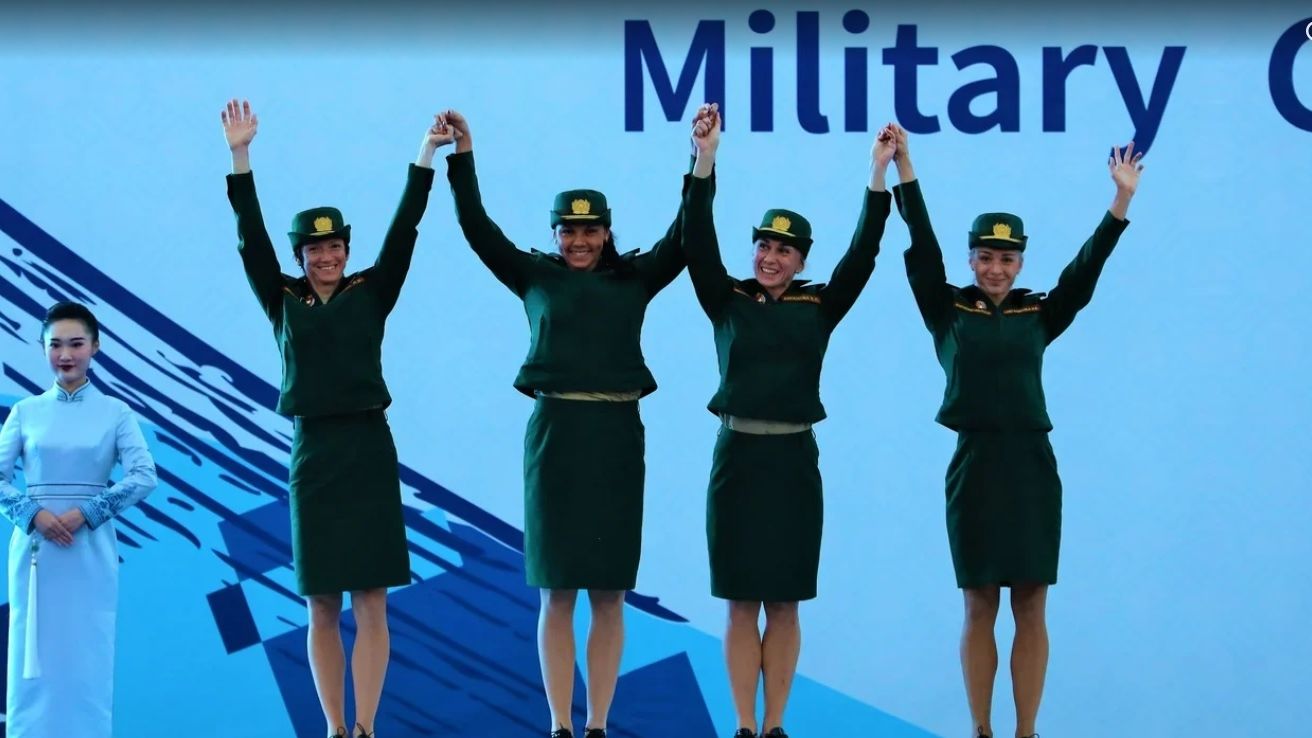 Женская сборная по международному военному пятиборью – вторая в эстафете с препятствиями на VII Всемирных военных играх
