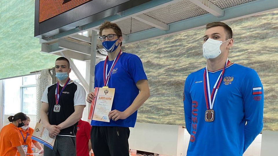 Обладателем четырех золотых медалей чемпионата России по подводному спорту стал рядовой спортивной роты ЦСКА г. Санкт-Петербург Алексей Федькин