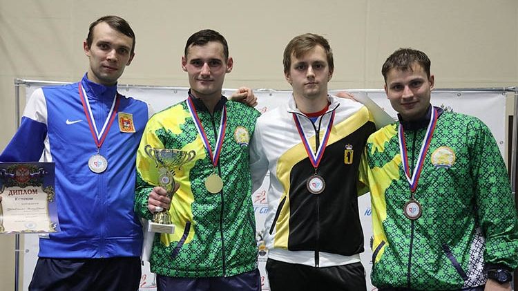 Армейские рапиристы завоевали на Кубке России по фехтованию 9 наград
