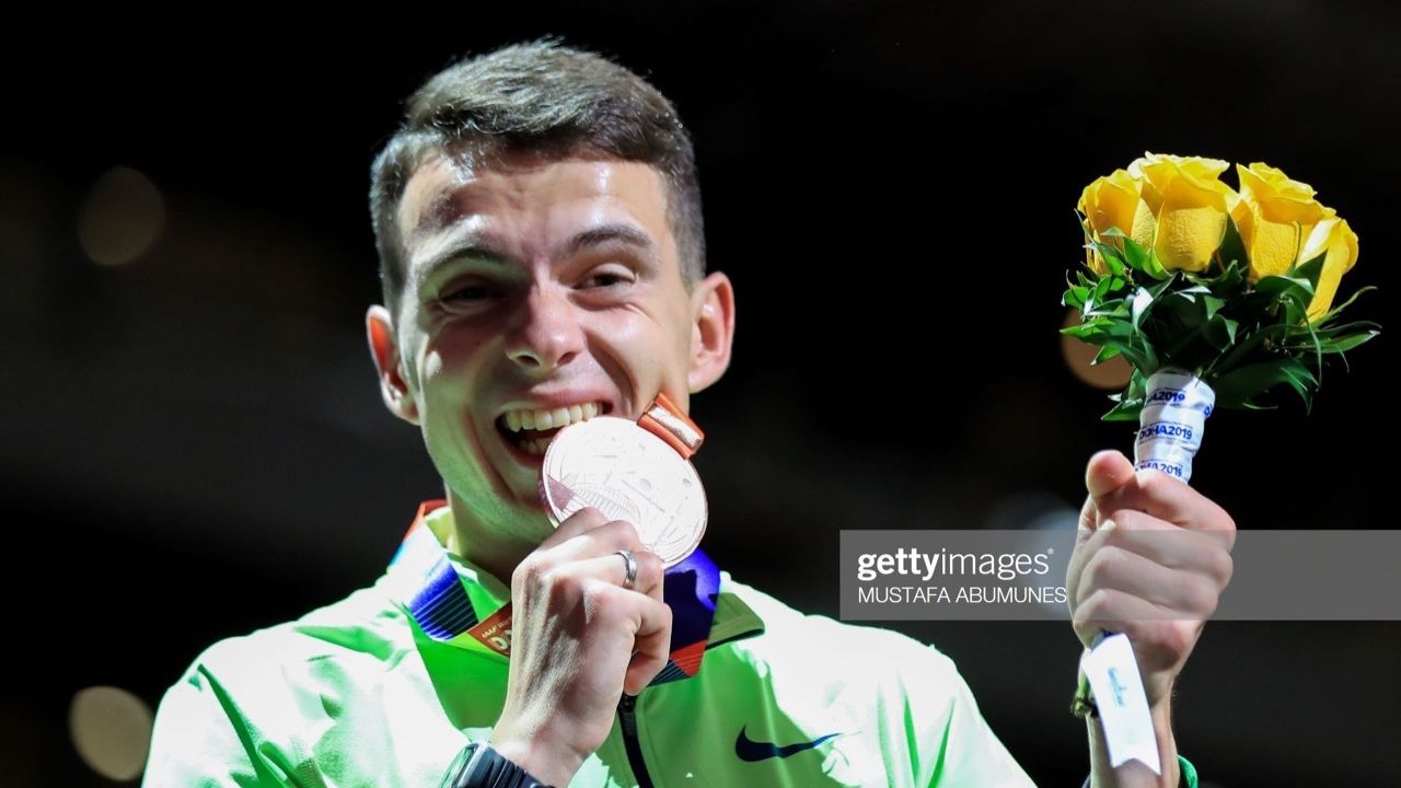 Армеец Илья Иванюк – бронзовый призер чемпионата мира по легкой атлетике в Дохе