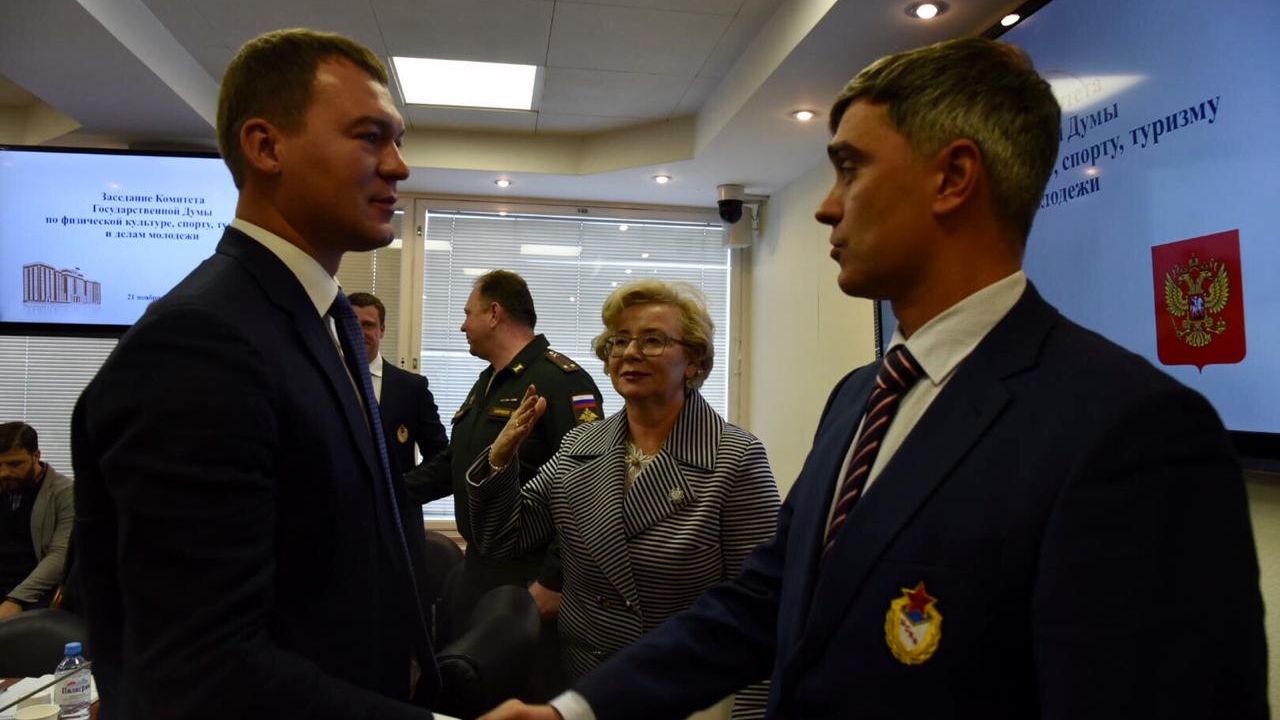 Начальник ЦСКА полковник Артем Громов награжден Почетной Грамотой Комитета по физкультуре спорту туризму и делам молодежи