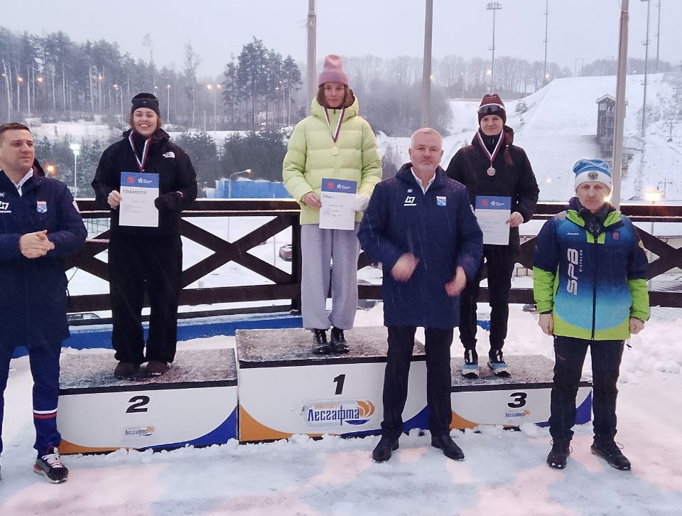 Спортсменка отделения биатлона спортшколы ЦСКА/Санкт-Петербург стала призёром региональных соревнований