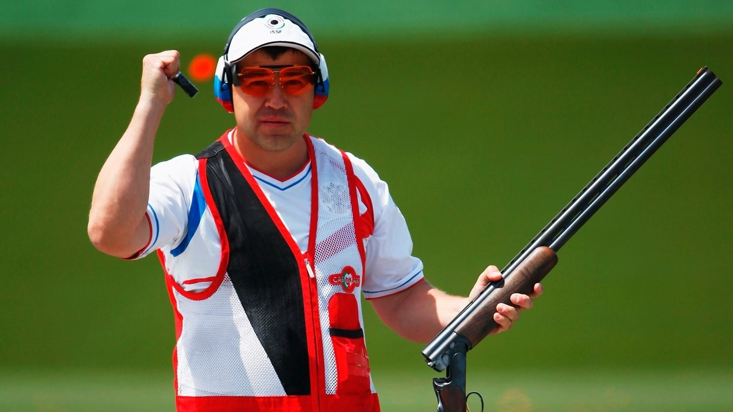Армеец Алексей Алипов – победитель чемпионата России по стендовой стрельбе