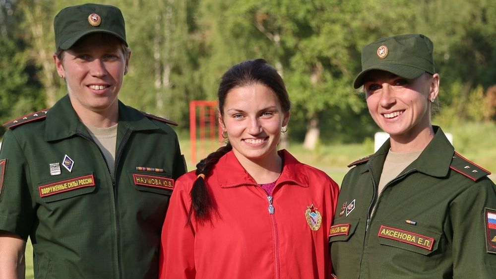 Военные пятиборцы ЦСКА Алпатов и Наумова — победители первого дня чемпионата ВС РФ
