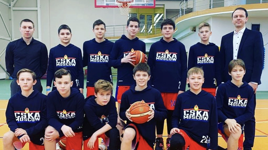 Воспитанники СШОР ЦСКА вышли во второй полуфинал Всероссийских соревнований по баскетболу