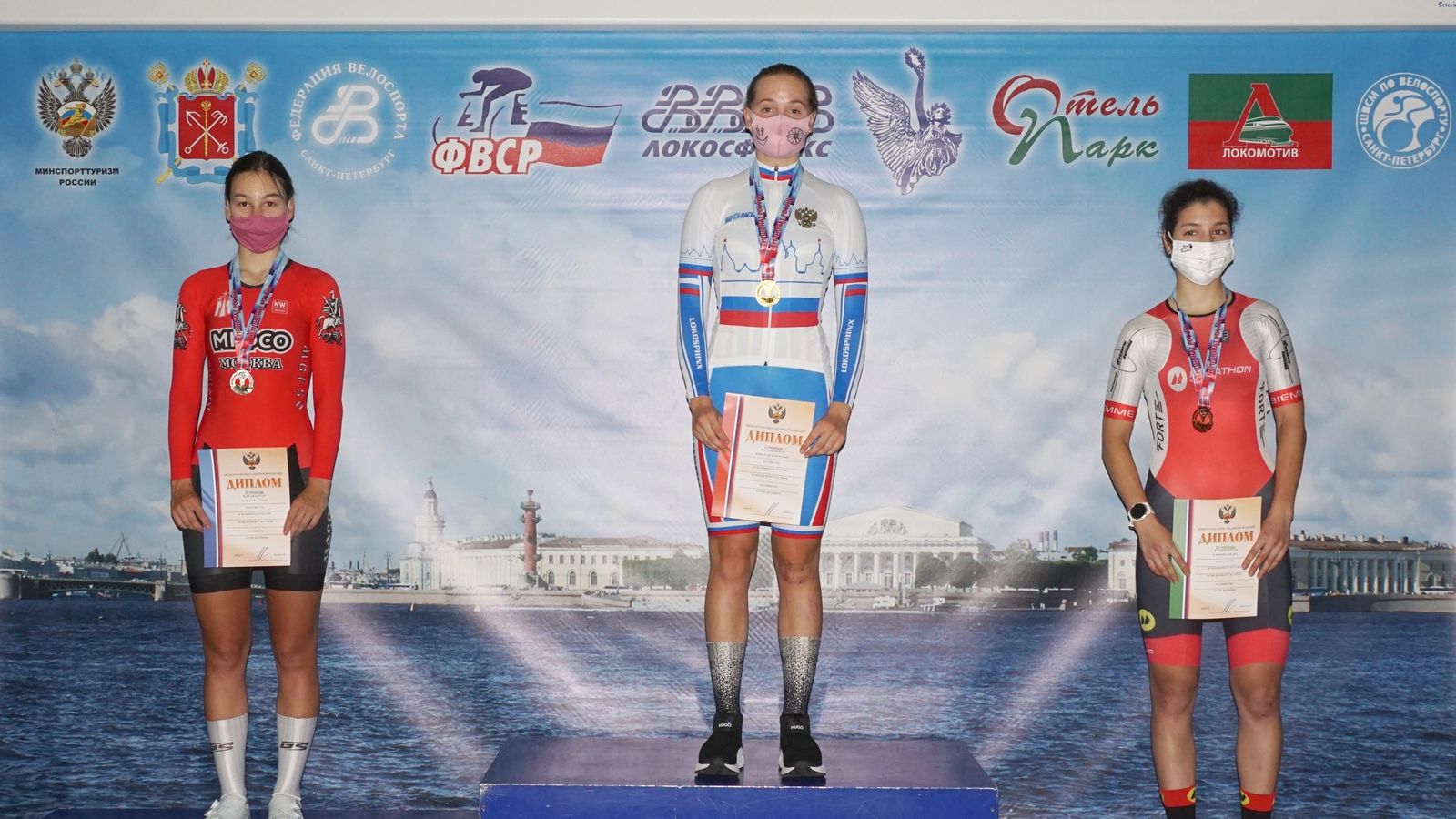 Армейская велосипедистка Мария Новолодская – двукратная победительница чемпионата России по велоспорту на треке