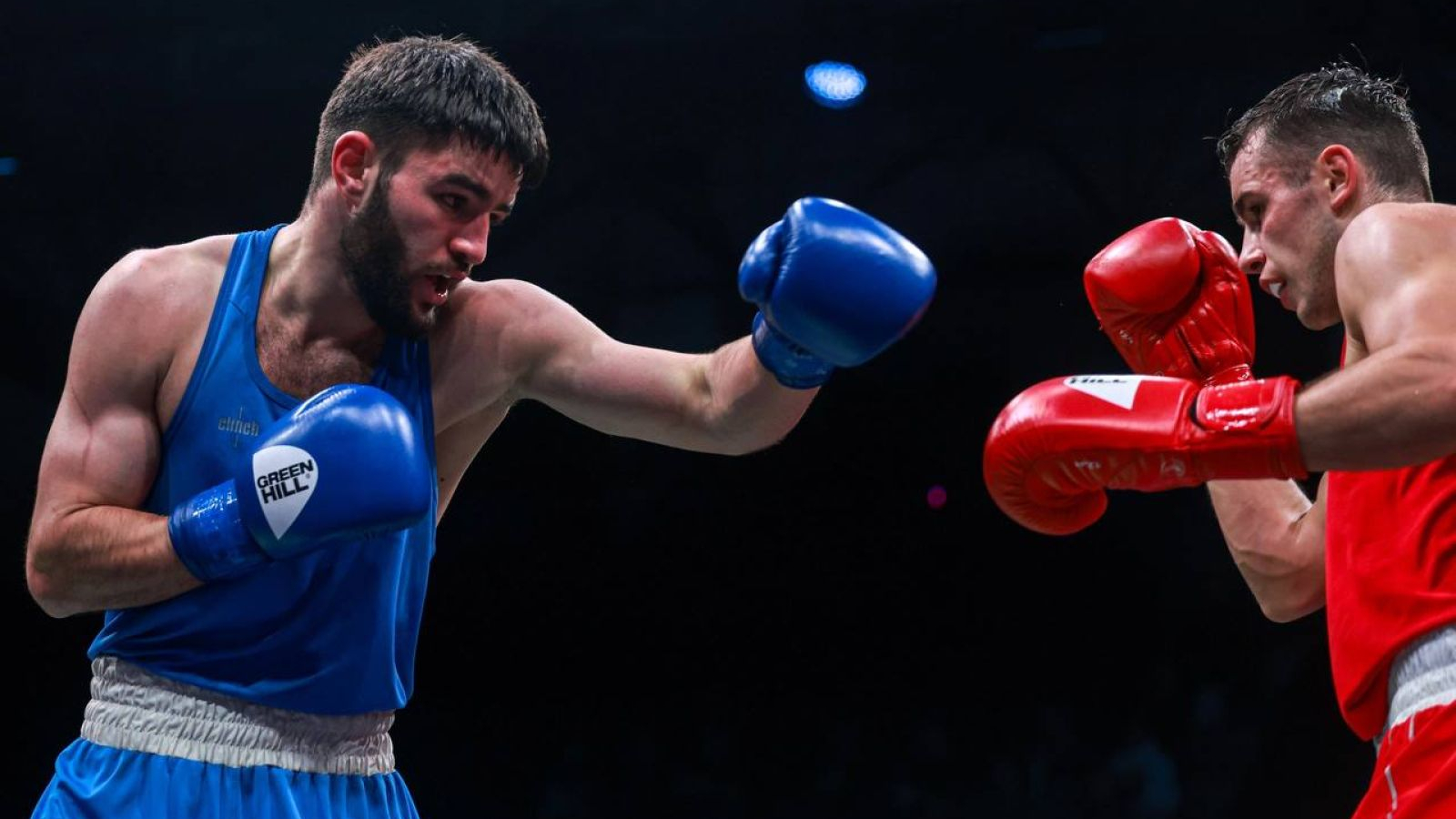 Одинамухаммад Одинаев стал бронзовым призёром чемпионата России по боксу