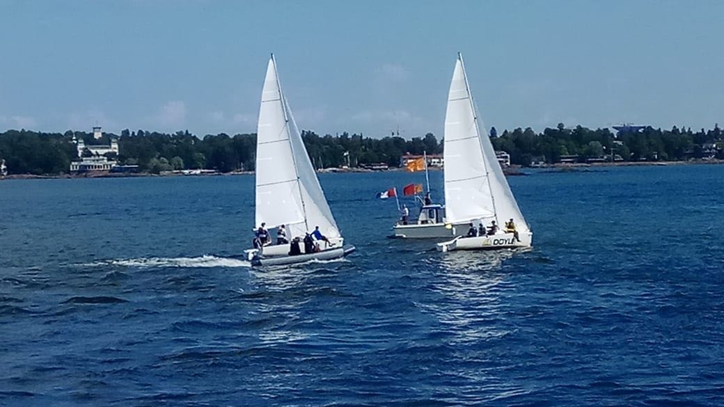 На 50-м чемпионате мира CISM среди военнослужащих по парусному спорту продолжаются соревнования группового этапа