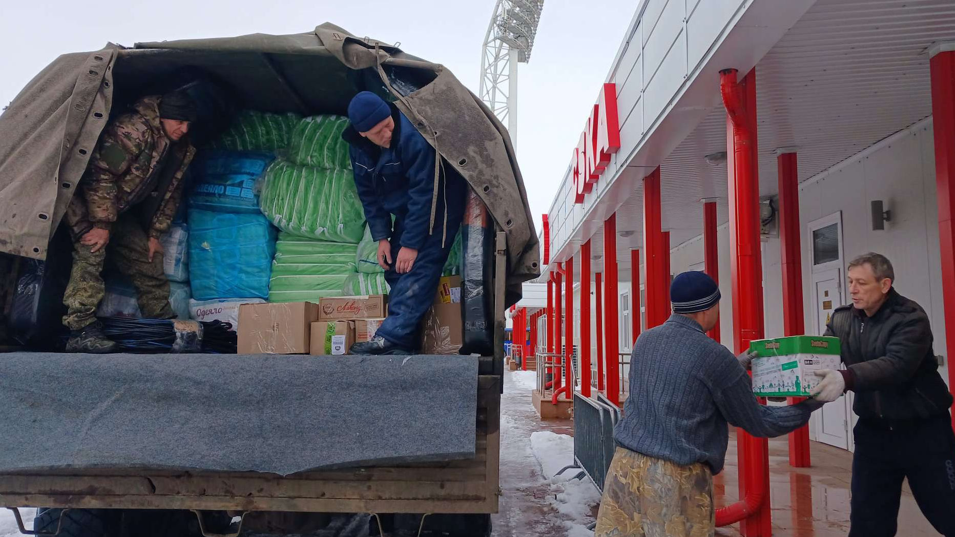 Ростовский филиал ЦСКА передал гумпомощь военнослужащим первого мотострелкового батальона