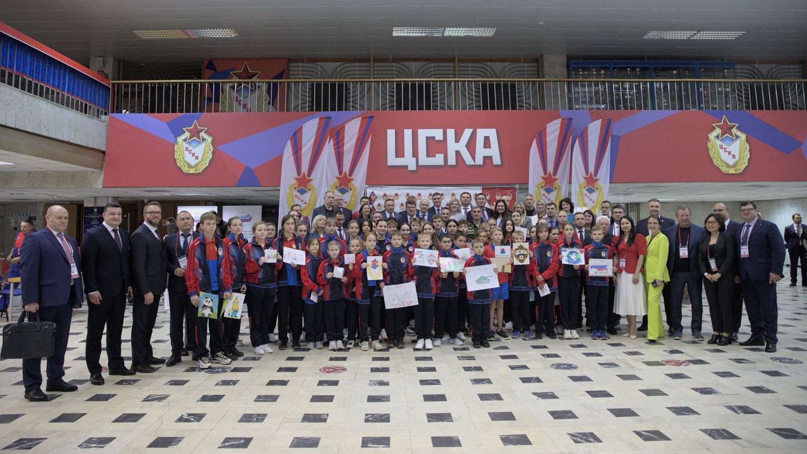 Отправили колонну помощи