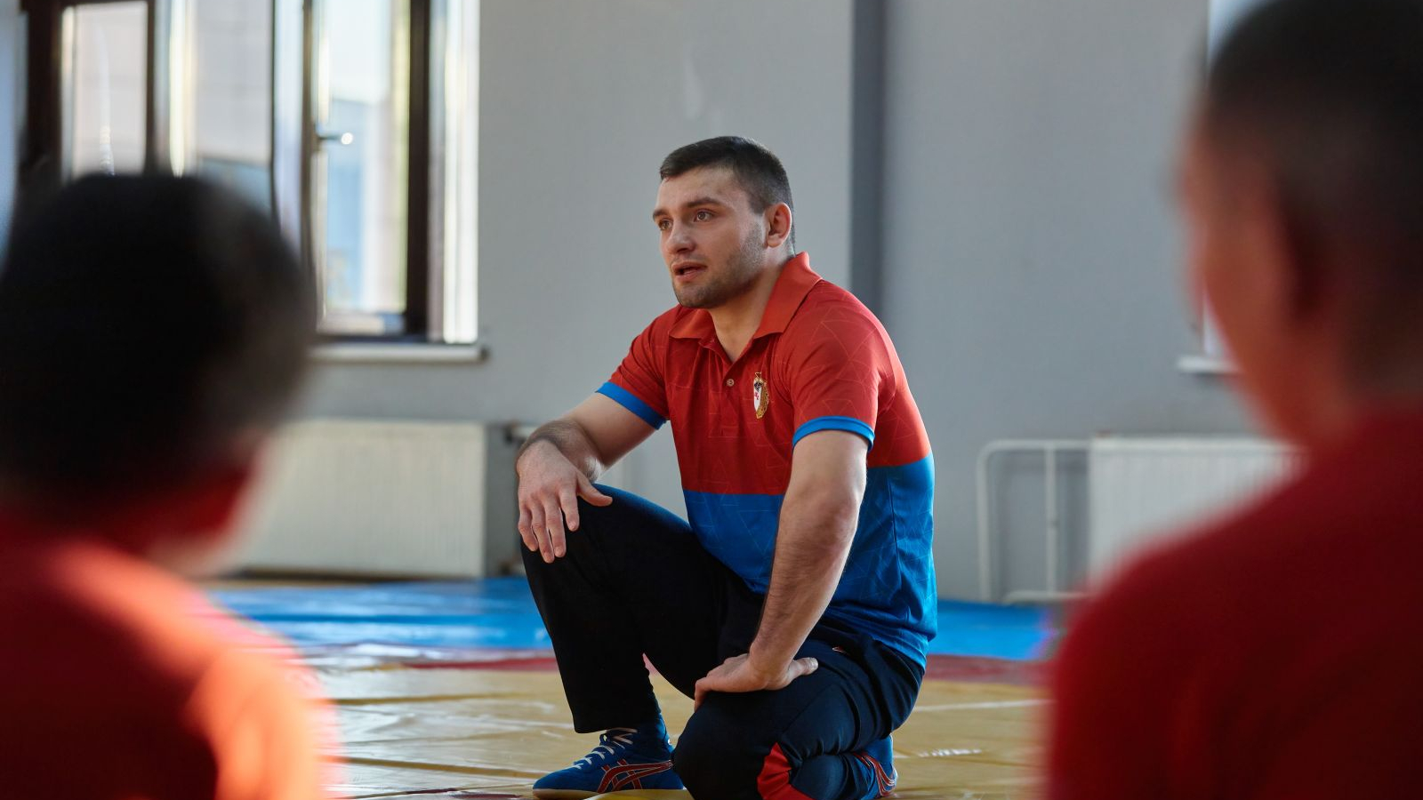 Олимпийские чемпионы провели мастер-классы по спортивной борьбе