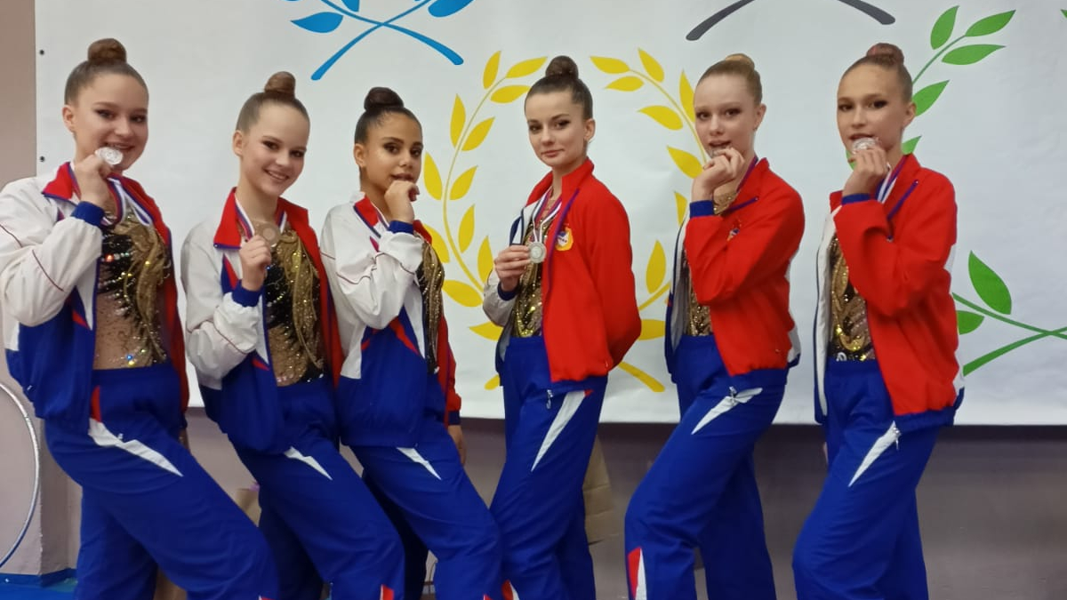 Воспитанницы СШ (комплексной г.Одинцово) удачно выступили на Открытом первенстве по художественной гимнастике в Жуковском