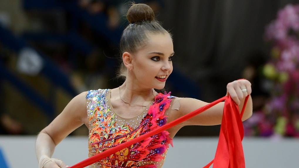 Гимнастка ЦСКА Арина Аверина завоевала четыре награды на этапе Гран-при в Чехии