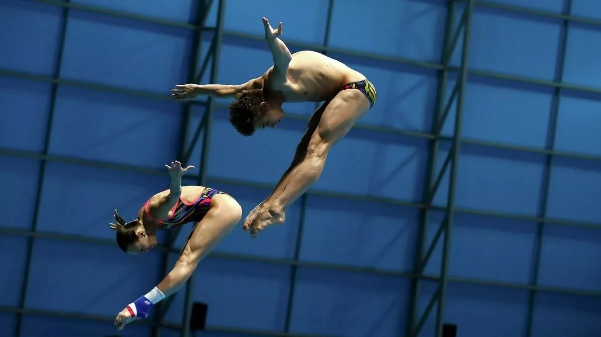 Армейские прыгуны в воду Надежда Бажина и Никита Шлейхер - четвертые на этапе Мировой серии в канадском Монреале