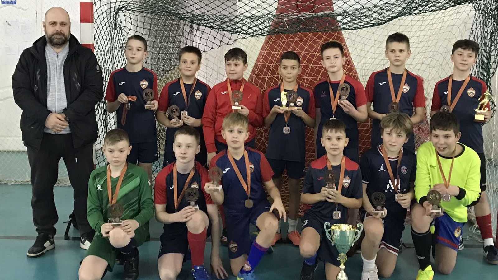 Смоленские армейские футболисты завоевали «бронзу» на турнире в Печерске