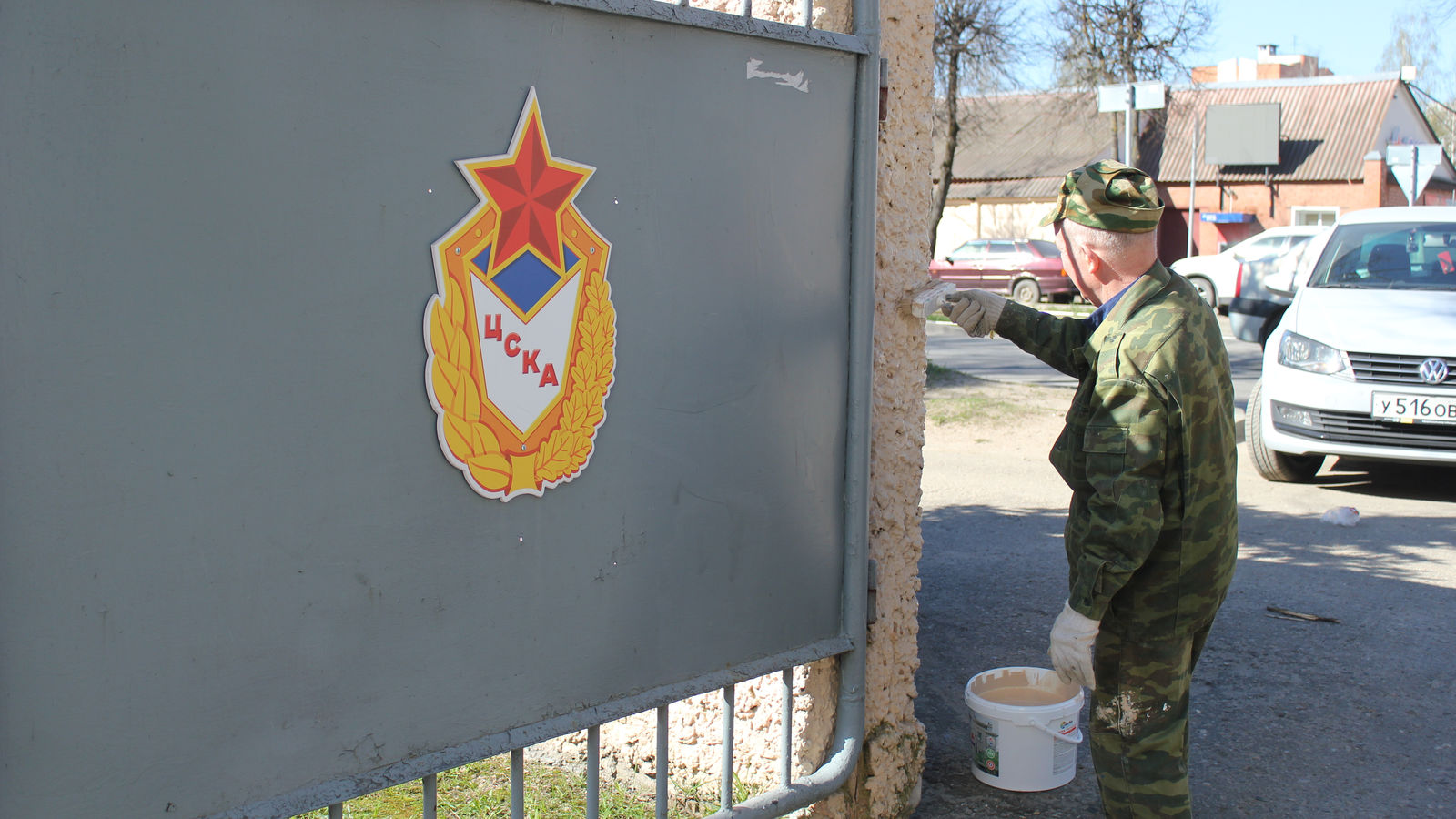 В филиале ЦСКА/Смоленск прошел субботник