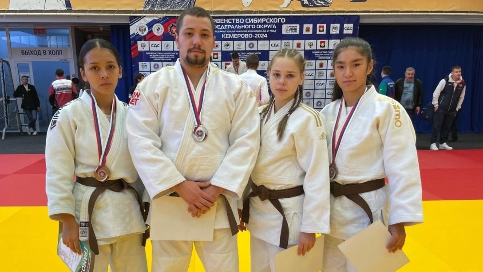 Юные армейцы спортшколы «ЦСКА-Хакасия» стали призёрами первенства Сибирского федерального округа по дзюдо