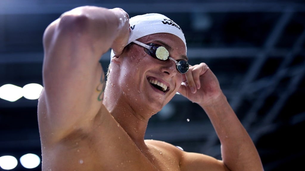 Армеец Владимир Морозов завоевал три золотые награды на пятом этапе Кубка мира по плаванию в Берлине