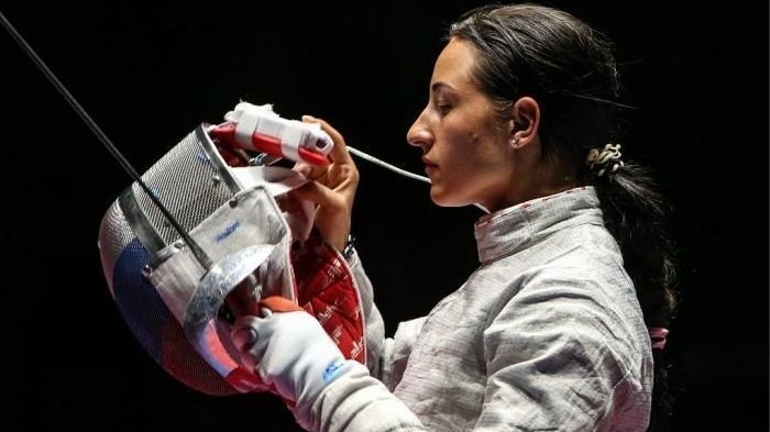 Яна Егорян: «В фехтовании ни что не поможет поддерживать форму так как занятия в команде»