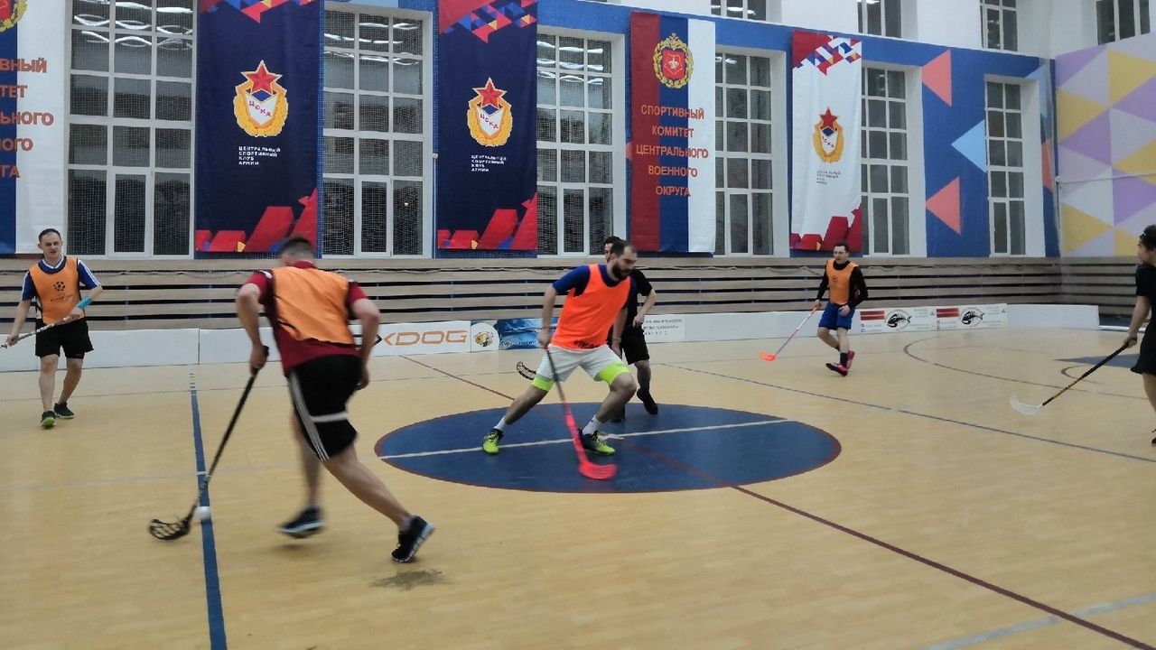 Россия-Канада – 15:5! В спортцентре г. Екатеринбург филиала ЦСКА/Самара прошел товарищеский матч по флорболу