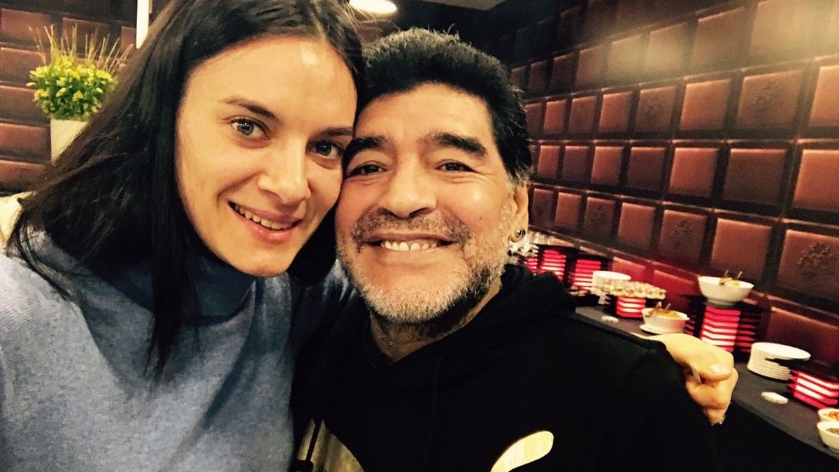 Майор ЦСКА Елена Исинбаева встретилась с Диего Марадоной