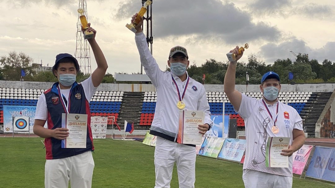 Спортсмены ЦСКА завоевали 10 медалей разного достоинства на чемпионате и Первенстве России по стрельбе из лука