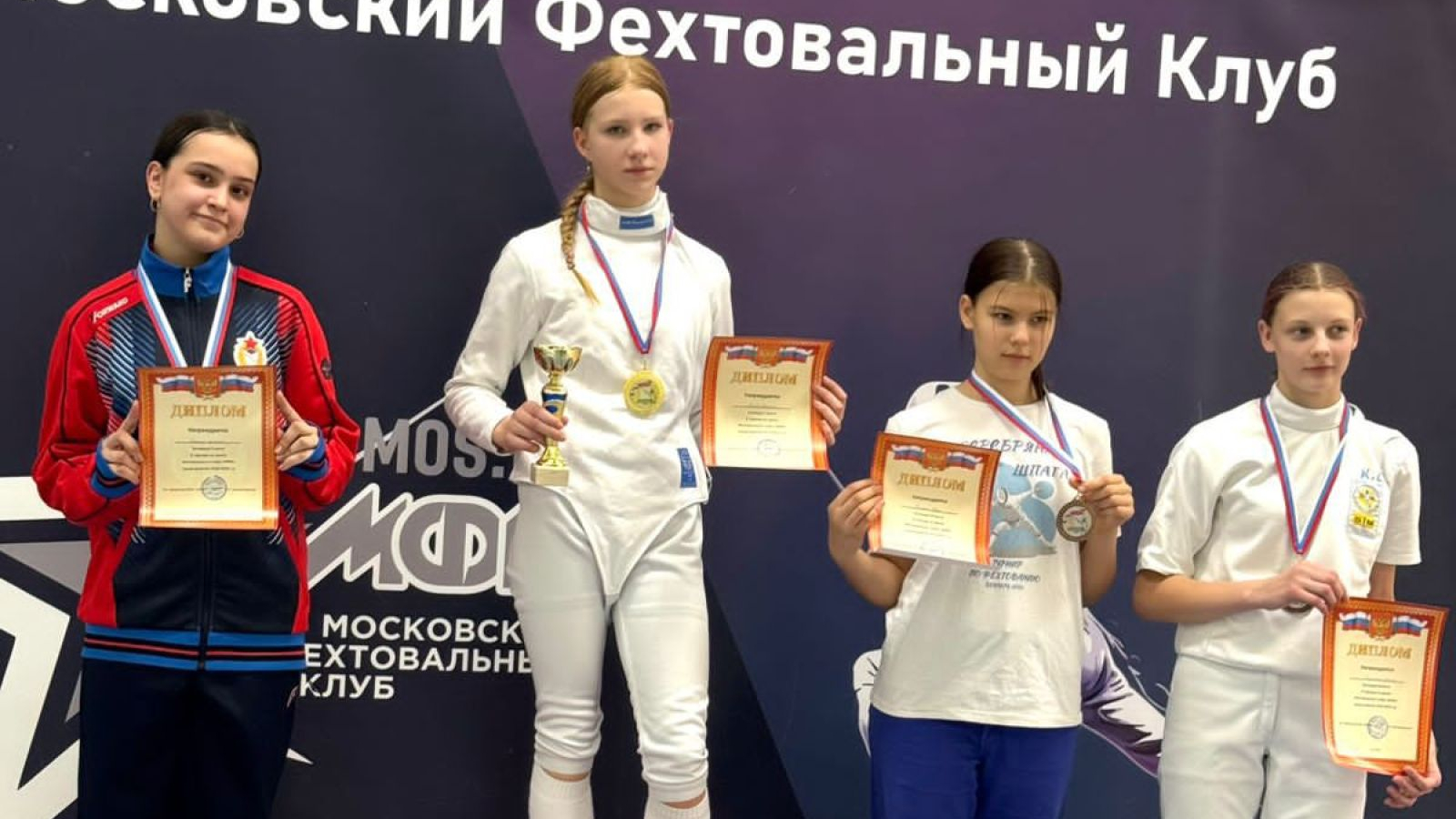 Спортсменка ЦСКА заняла второе место на турнире по фехтованию