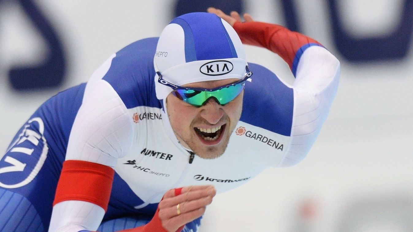 Денис Юсков (ЦСКА) выиграл "серебро" этапа Кубка мира на 1500 м