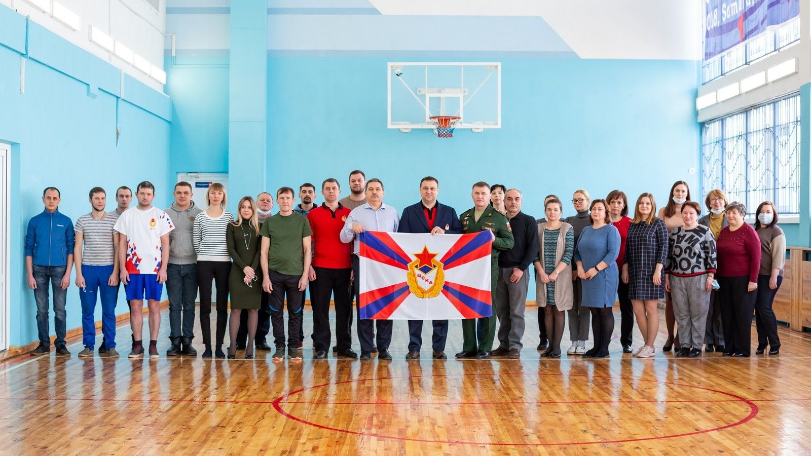 В яблочко! Сотрудники филиала ЦСКА/Самара соревновались в меткости на корпоративном Первенстве по дартсу