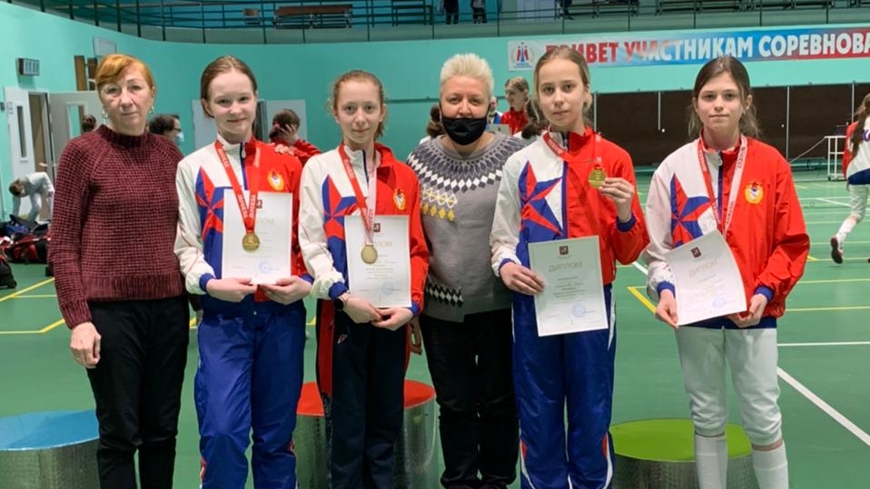 Рапиристы СШОР ЦСКА по фехтованию им. У.А. Мавлиханова отлично показали себя на Первенстве Москвы