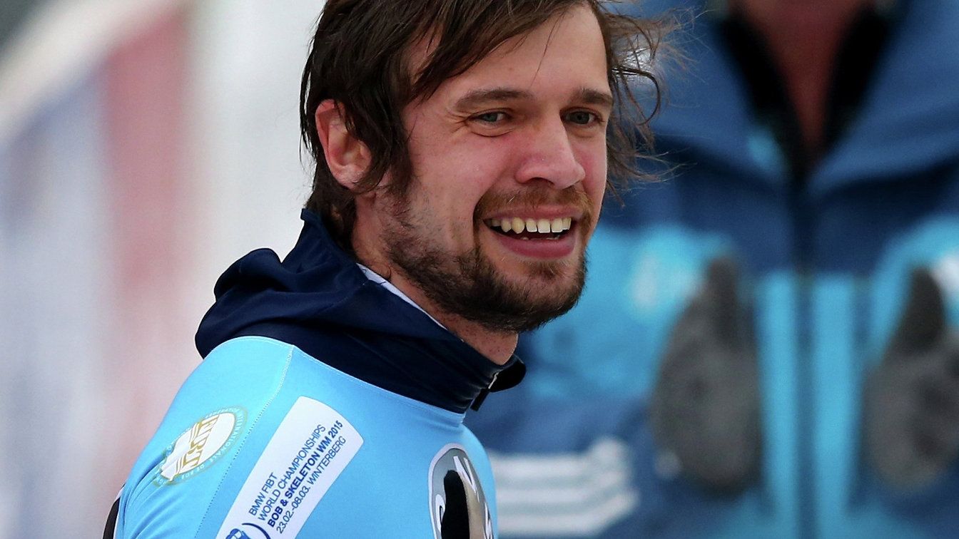 Армеец Александр Третьяков выиграл «бронзу» чемпионата Европы по бобслею и скелетону