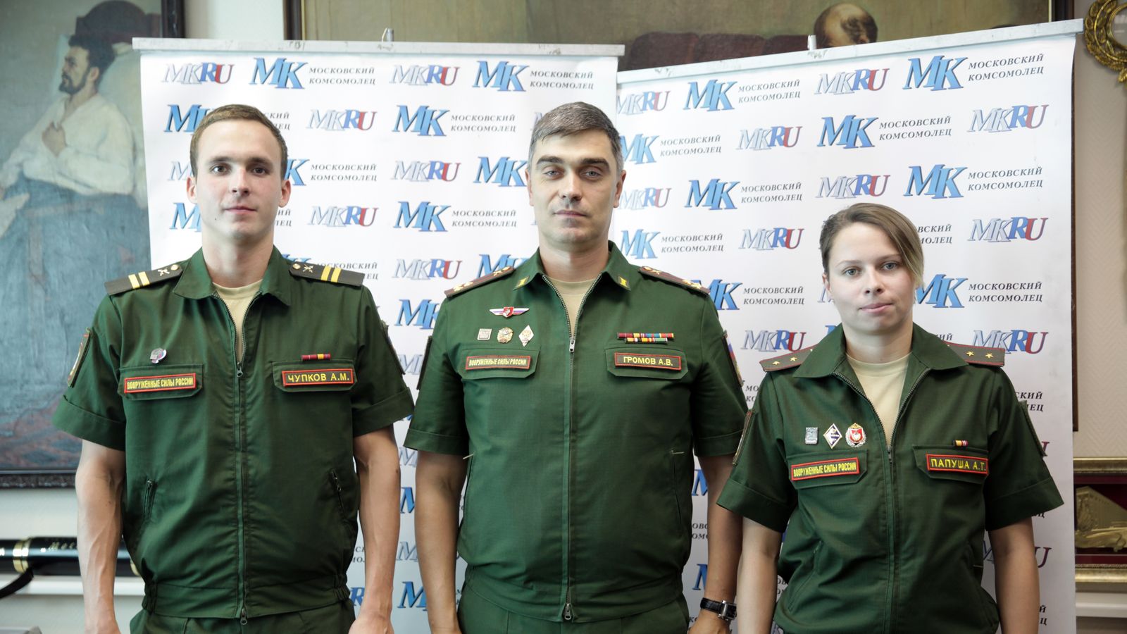 Начальник ЦСКА полковник Артем Громов побывал в гостях редакции газеты «Московский Комсомолец»