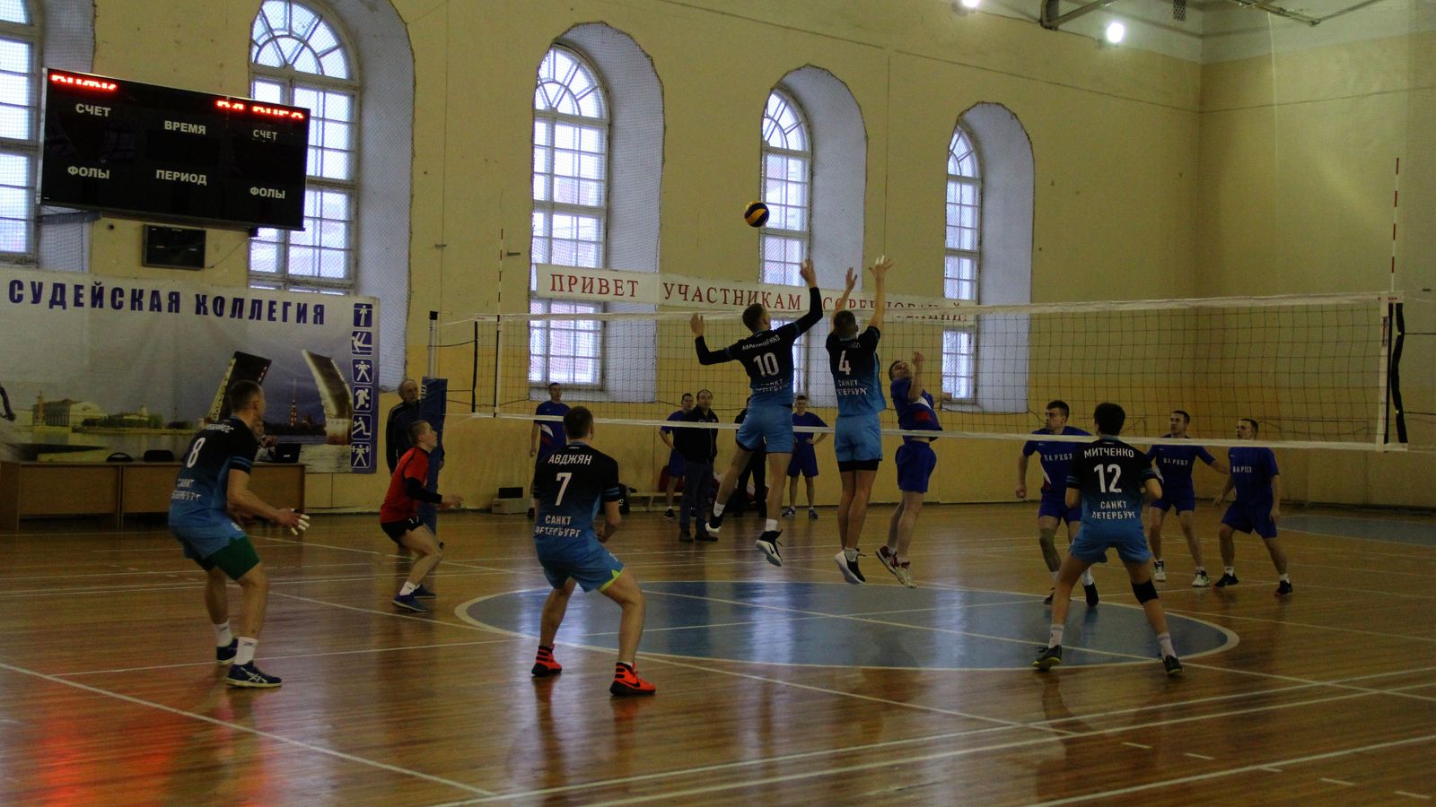 В Военном институте физической культуры стартовал чемпионат по волейболу