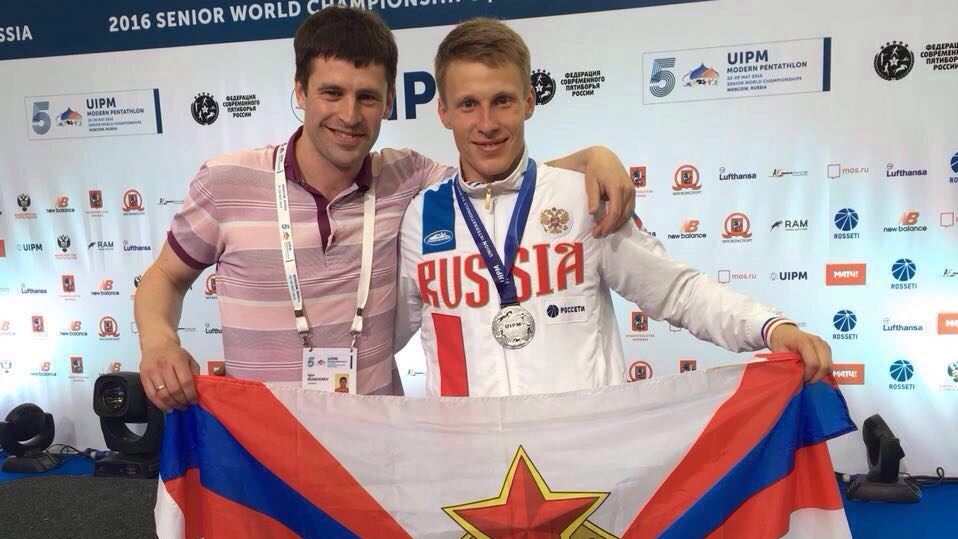 Армеец Максим Кустов завоевал «серебро» в составе сборной России на чемпионате мира по современному пятиборью