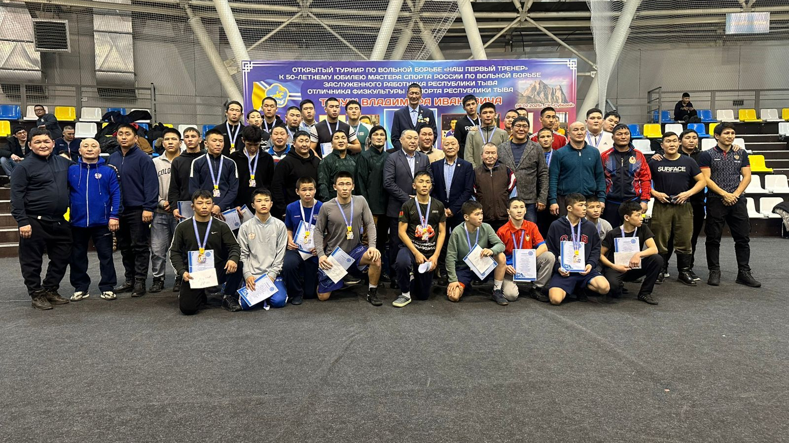 ПЕРВОЕ МЕСТО В РЕСПУБЛИКАНСКОМ ТУРНИРЕ ПО ВОЛЬНОЙ БОРЬБЕ ЗАНЯЛ ОБУЧАЮЩИЙСЯ СПОРТИВНОЙ ШКОЛЫ «ЦСКА-ТЫВА»