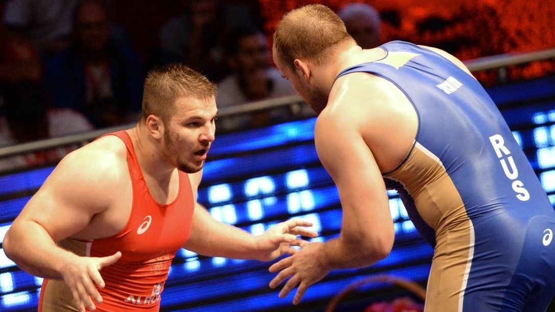 Армейцы выиграли половину золотых медалей на ЧР-2017 по греко-римской борьбе