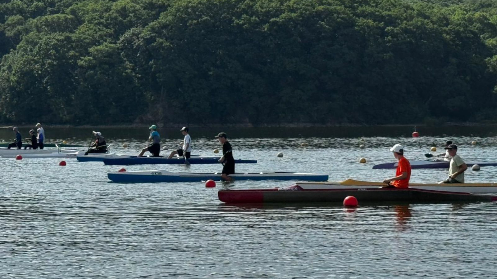 Гребцы спортшколы Хабаровского филиала ЦСКА Владивостока убыли на учебно-тренировочный сбор