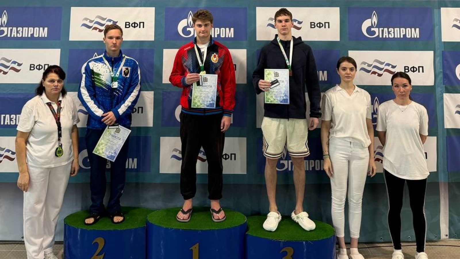 В ХОДЕ КРАЕВОГО ЧЕМПИОНАТА ПЛОВЦЫ СПОРТШКОЛЫ ХАБАРОВСКОГО ФИЛИАЛА ЦСКА ЗАВОЕВАЛИ ВОСЕМЬ МЕДАЛЕЙ