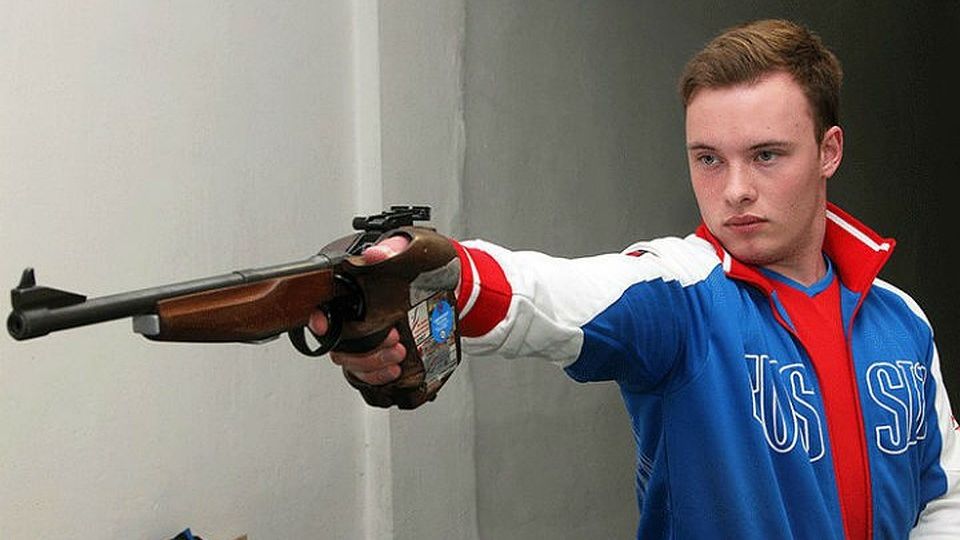 Артем Черноусов (ЦСКА) выиграл на этапе Кубка мира в стрельбе из пневматического пистолета