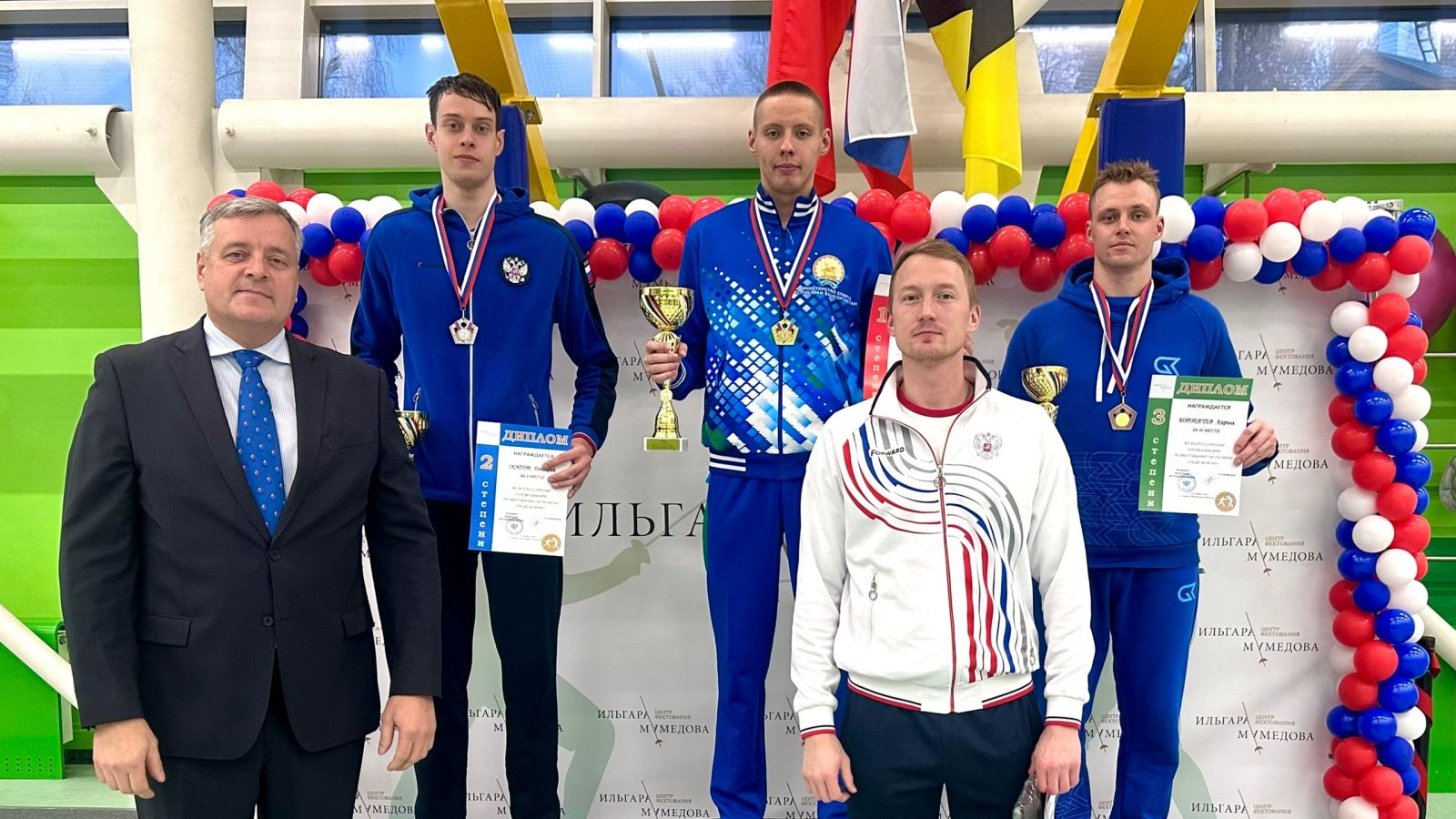 Золото, серебро и бронзу завоевали армейские спортсмены на всероссийских соревнованиях по фехтованию