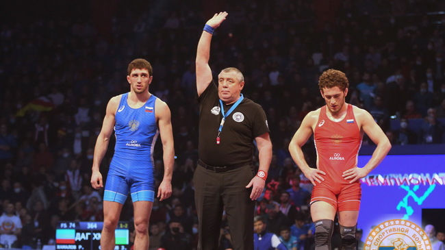 Армейские борцы вольного стиля завоевали на чемпионате России 12 наград разного достоинства