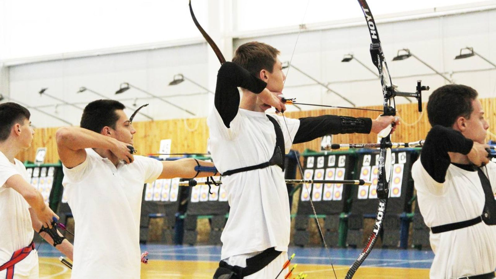 Три золота и бронзу взяли лучники из Читы на турнире «Надежды России»