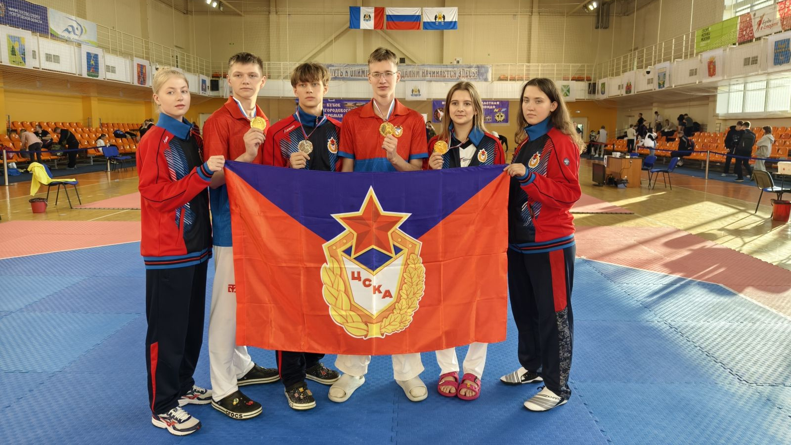 ТХЭКВОНДИСТЫ ПИТЕРСКОЙ СПОРТИВНОЙ ШКОЛЫ ЗАВОЕВАЛИ МЕДАЛИ НА «КУБКЕ НОВГОРОДСКОГО КРЕМЛЯ»