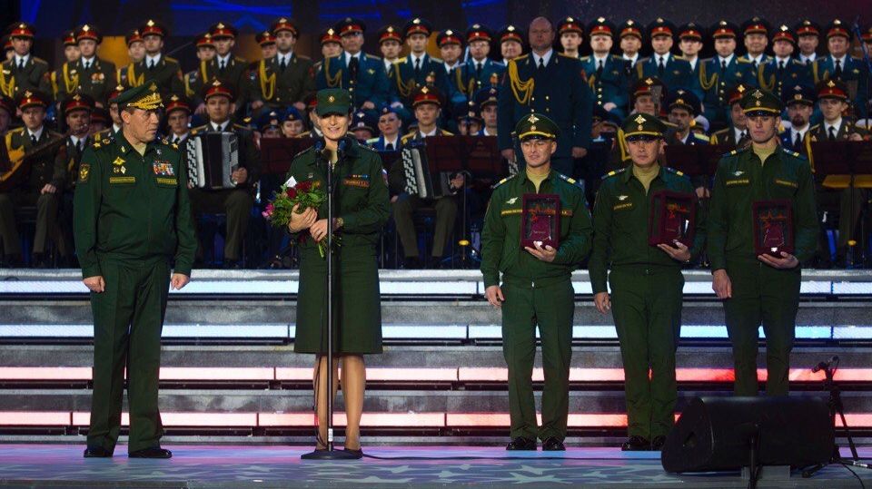 Софья Великая вручила награду лучшему танковому экипажу на фестивале «Армия России»